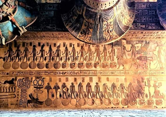 Spectacular presentation waxing and waning stages of the moon