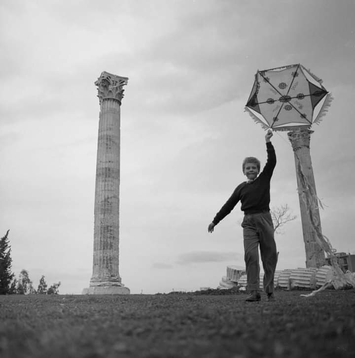 Kid flying a kite at Clean Monday