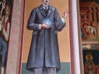 Nikola Tesla depicted in a Serbian church, looking like he's charging a Rasengan from Naruto
